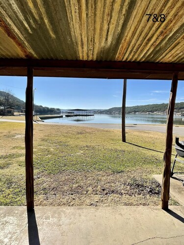 Water front cabin #7 Cabin in Graham, steps from Possum Kingdom Lake