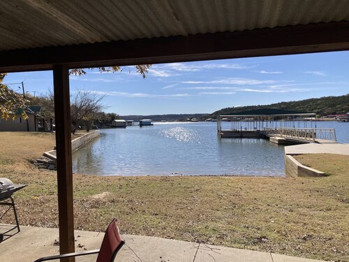 Lake front weekend getaway cabin #9 Cabin in Graham, steps from Possum Kingdom Lake