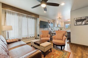 TV - Downtown Whitefish Condo #8 | 2 Bed, 1 Bath (Whitefish)