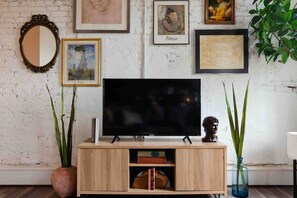 TV