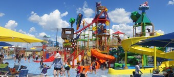 Elegant & Cozy Single-Family House Near I-10/99 Katy