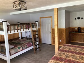 2 soverom, wi-fi (inkludert) og sengetøy