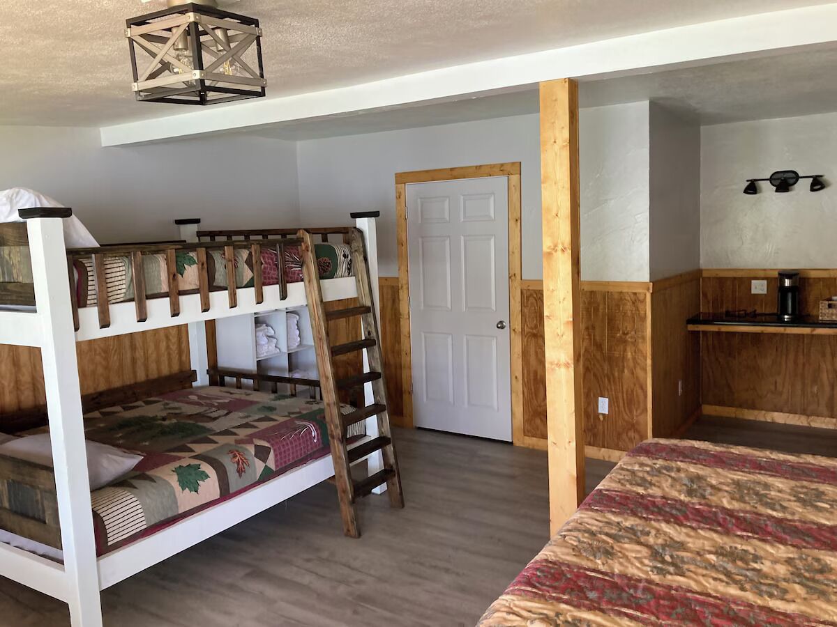 2 habitaciones, internet y ropa de cama 