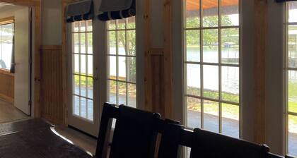 Water front Cabin #10 Cabin with kitchen, steps from Possum Kingdom Lake