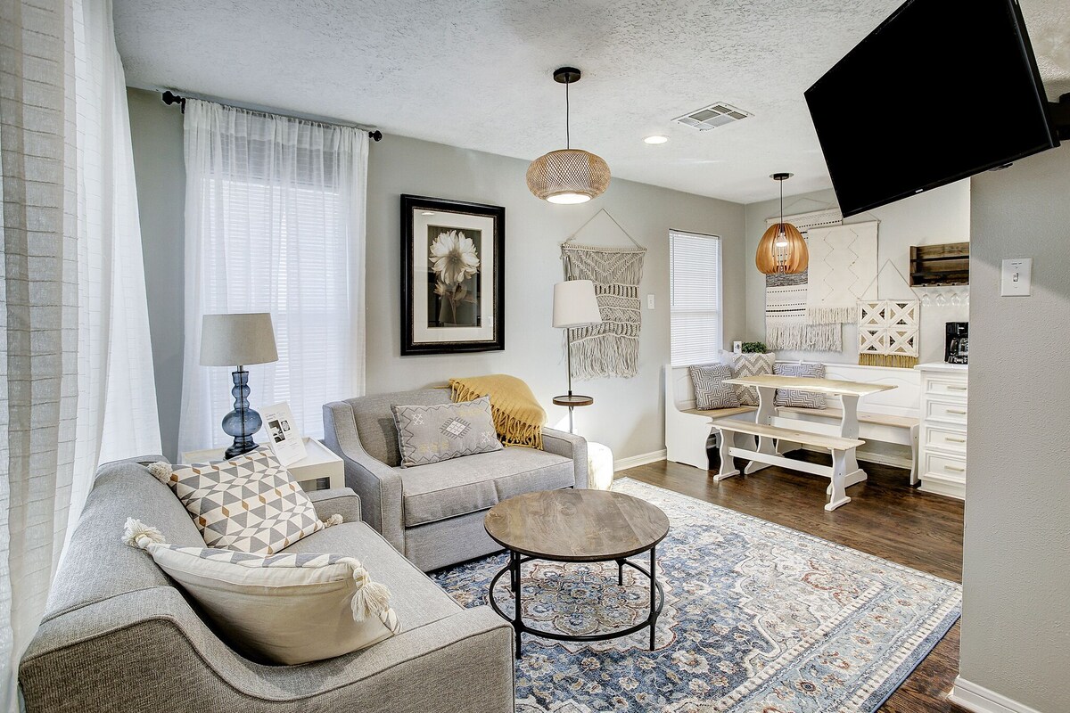 Photo of The Modern Farmhouse Escape in Historic Houston Heights