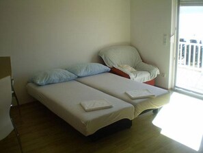 1 bedroom, free WiFi, bed sheets, wheelchair access