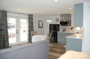 Microwave, coffee/tea maker, cookware/dishes/utensils