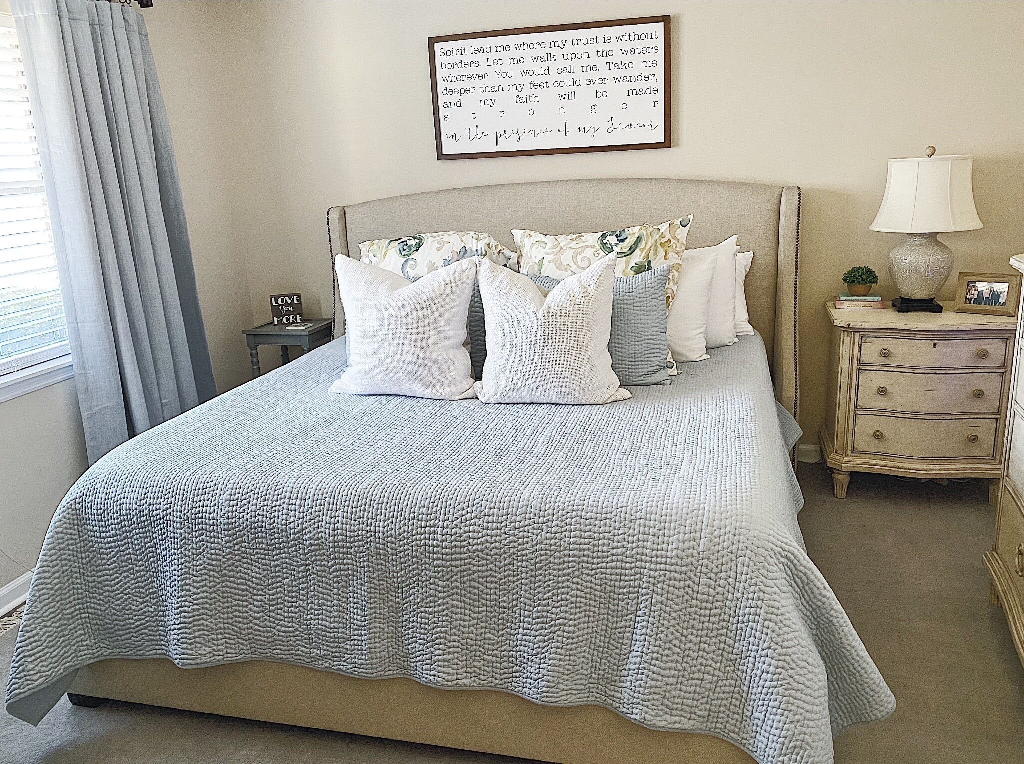 Quaint home in quiet neighborhood- 3 miles from Augusta National!