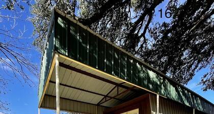 Lake View cabin #16 - Cabin with kitchen, steps from Possum Kingdom Lake