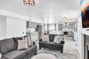 TV connectée, cheminée