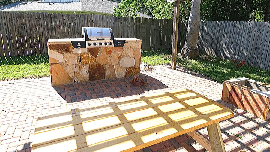 6Bdrm 3.5Bath 14Beds - 2 Story Houston