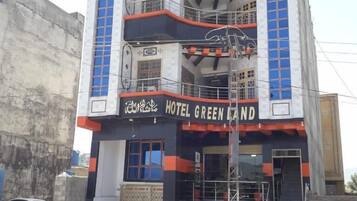 Bagian depan properti