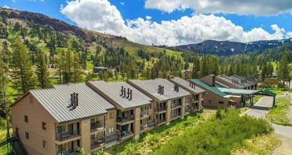 The Meadows-Large Family Condo in Kirkwood