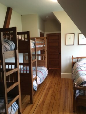 4 habitaciones y wifi 
