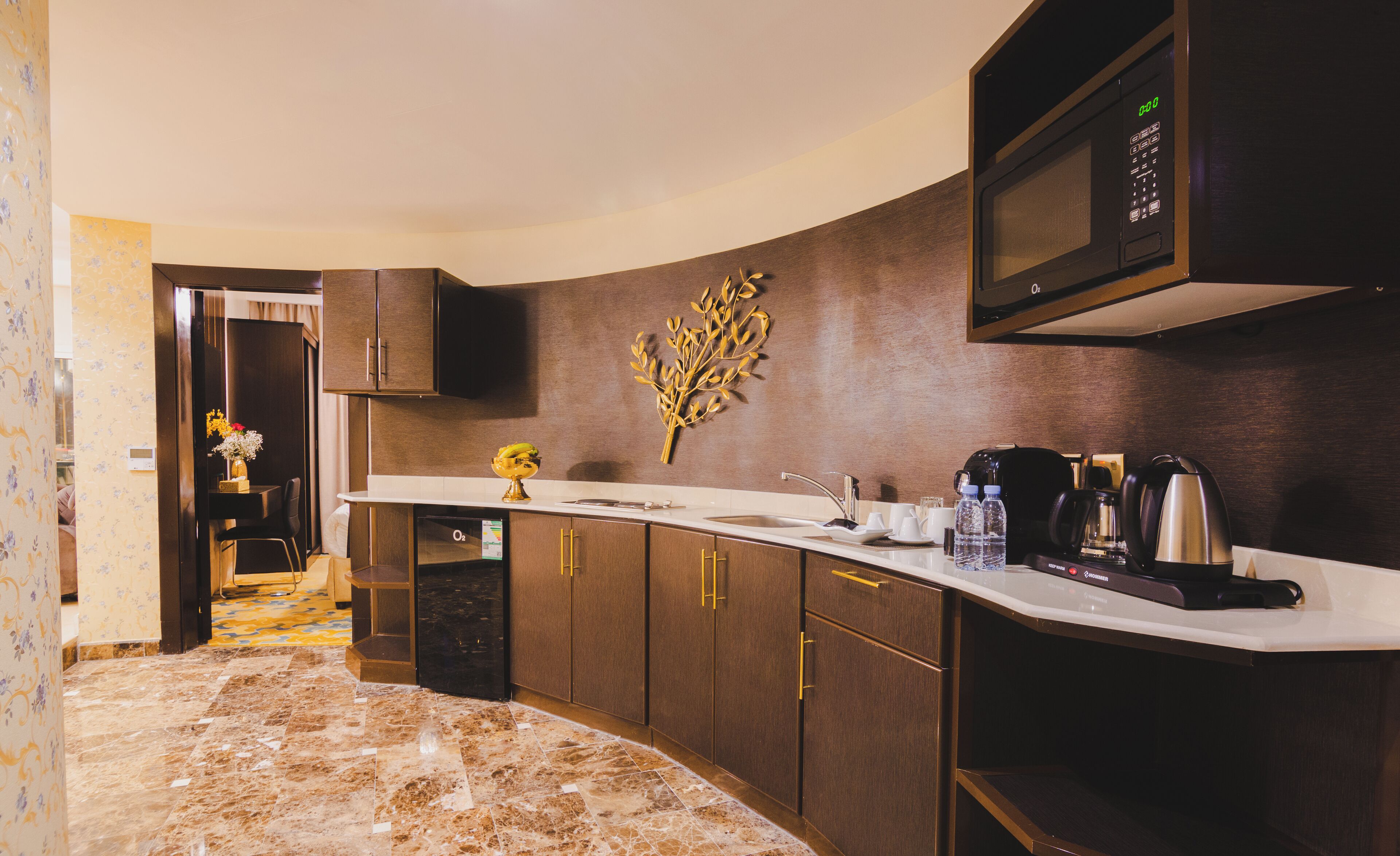 Photo - Golden Ship Hotel