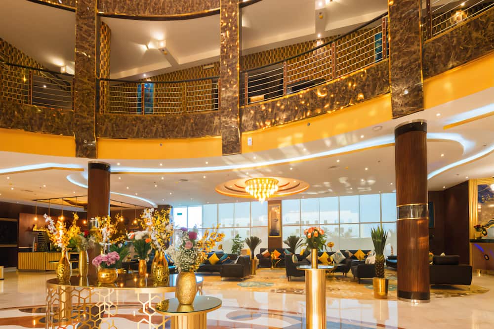 Golden Ship Hotel