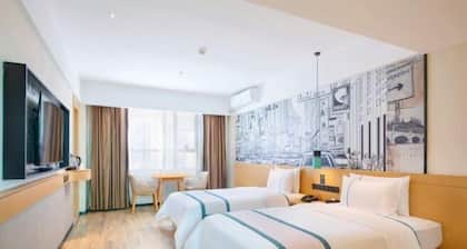 City Comfort Inn