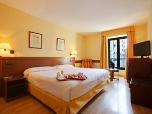 Room - Oriente (Zaragoza)