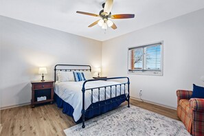 2 soveværelser, sengetøj