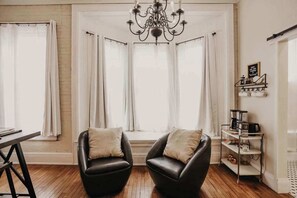 Interior - Beautiful Downtown Loft - East Suite (Clare)