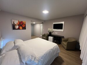 1 Schlafzimmer, Zimmersafe, Verdunkelungsvorhänge