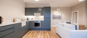 Venlaw Castle, 2 bed apartment, pet friendly 