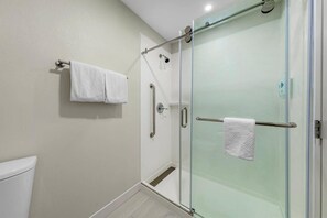 Bathroom - Comfort Inn & Suites (Mount Laurel)