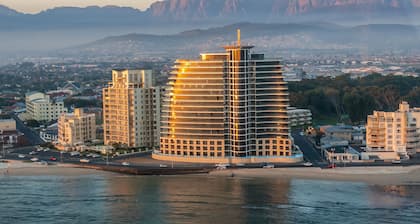 Luxury Remote Working Ocean View 1203. UPS