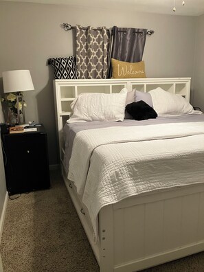2 bedrooms, iron/ironing board, free WiFi, bed sheets