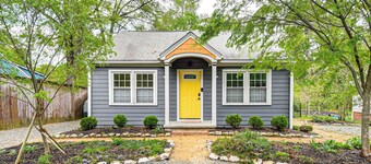 Renovated Carrboro House with Deck & Fire Pit!