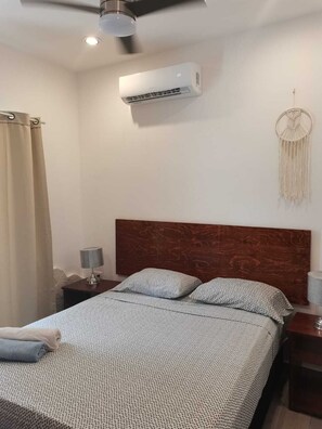 2 camere, culla da viaggio, Wi-Fi gratuito, lenzuola