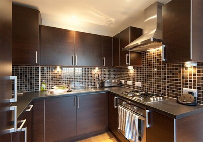 Modern two-bedroom apartment. Sleeps 4.