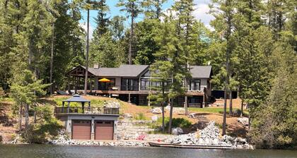 Incredible Cottage on Crystal Lake. Very private on 7 acres
