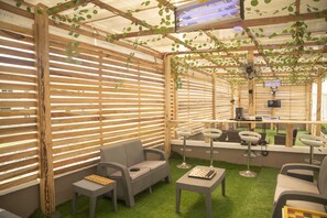 Outdoor dining - unique and comfortable environment for you and your family. (Lagos)