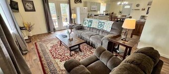 Denali National Park 2 King Bedroom Hideaway with