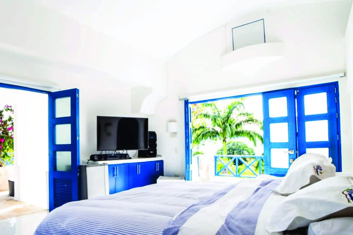 Cabana luxo | 3 quartos, cofres nos quartos, Wi-Fi de cortesia