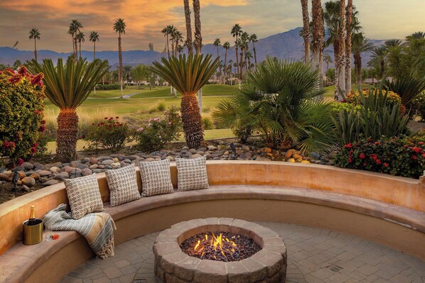 Property grounds - 'Villa Firenze' Peaceful, private 4BR @PGA (La Quinta)