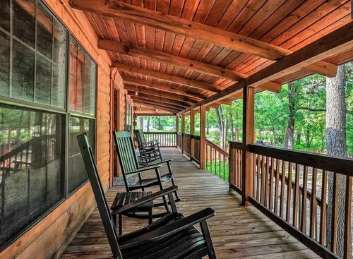 The Getaway Cabin, near Lake Texoma