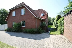 Unclassified image, 3 of 17, button - Ferienappartement Wohldstr. 11 - Holiday apartment Wohldstr 11 Apartment 4 (Timmendorfer Strand)