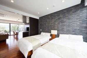 2 bedrooms, down duvets, free WiFi, bed sheets - E-horizon Resort Premium SESOKO B (Motobu)