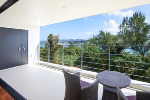 Lanai - E-horizon Resort Premium SESOKO B (Motobu)