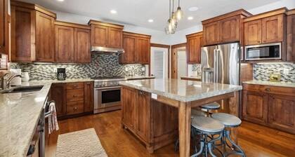 Absolutely Stunning Home | 5 Bed, 3.5 Bath