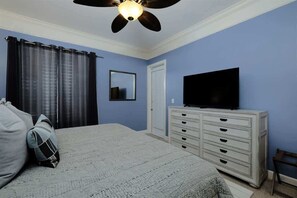 3 bedrooms, iron/ironing board, free WiFi, bed sheets - Peninsula A104 | Golf Course Views + Pools (Gulf Shores)