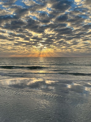 Vlak bij het strand, strandlakens