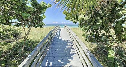Steps From The Beach! amazing location, newly renovated. Unit 2.