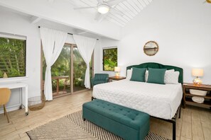 3 bedrooms, desk, iron/ironing board, WiFi