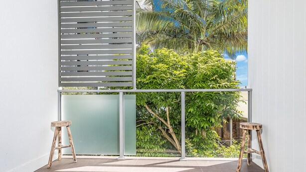 Family Apartment | Terrace/patio - Redcliffe Getaway (Scarborough)