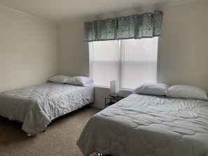 3 bedrooms, free WiFi, bed sheets