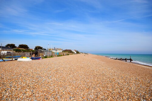 The Loft , Angmering-On-Sea -  a apartment that sleeps 4 guests  in 2 bedrooms