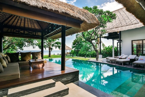 Villa Sheeba
